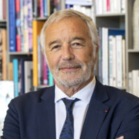 François REBSAMEN, maire de Dijon intervenant aux RCyber Bourgogne Franche-Comté