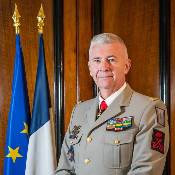 GCA Denis MISTRAL, Officier général de la zone de défense et de sécurité Sud-Est